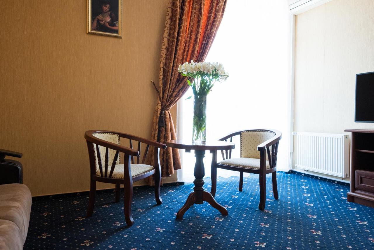 Princess Hotel Odessa Buitenkant foto
